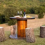 Podere Limeria Country Nelle Marche *