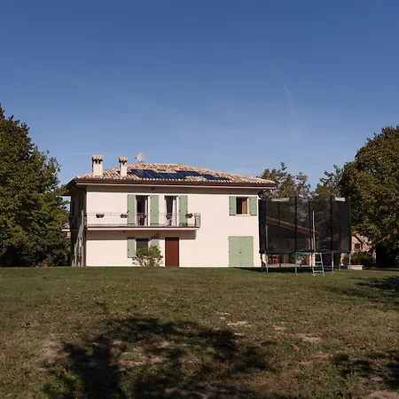 בית נופש Podere Limeria Country Nelle Marche *