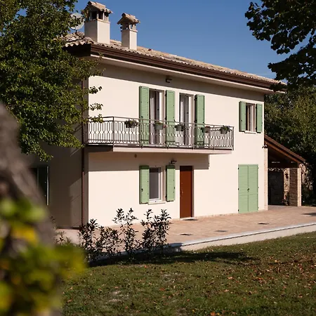 Podere Limeria Country Nelle Marche Fermignano