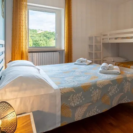 בית נופש Podere Limeria Country Nelle Marche *